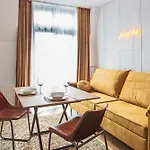 Wendigo - Butikowy, 2-poziomowy, Blisko Jeziora Apartment