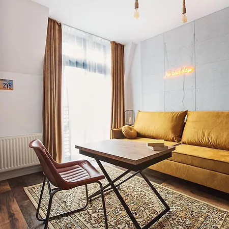 Apartmán Wendigo - Butikowy, 2-poziomowy, Blisko Jeziora *